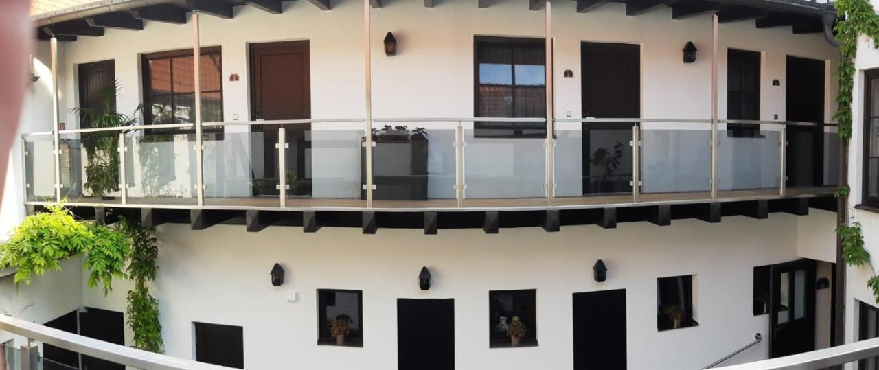 Hotel Weisses Ross Elsterwerda Luaran gambar