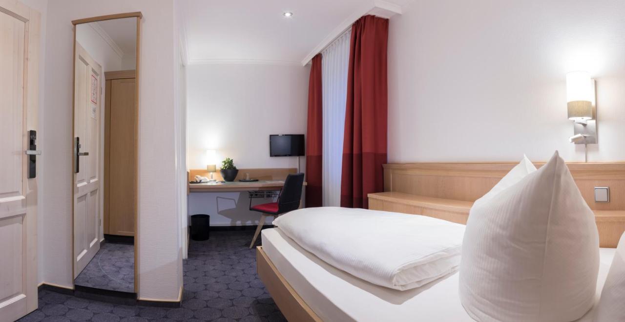 Hotel Weisses Ross Elsterwerda Luaran gambar