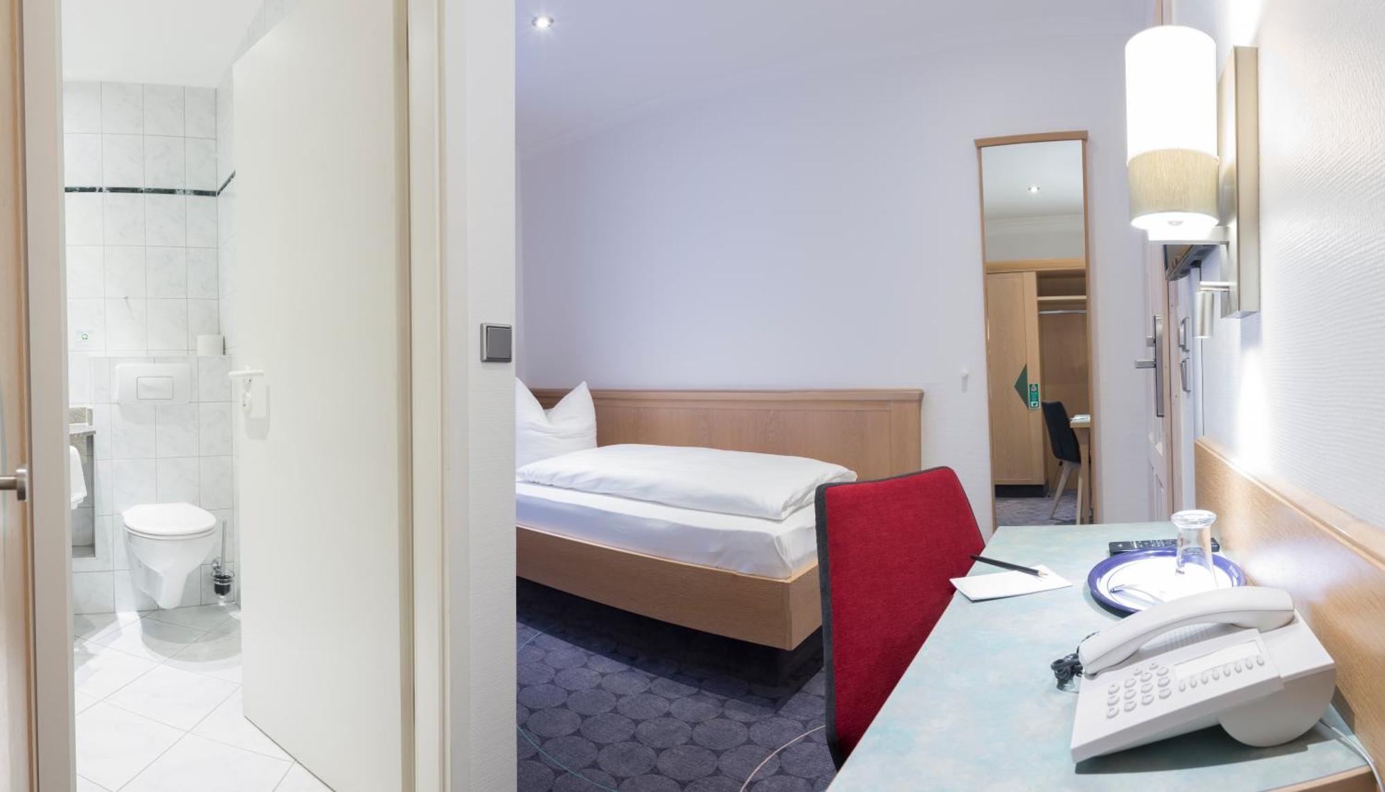 Hotel Weisses Ross Elsterwerda Luaran gambar